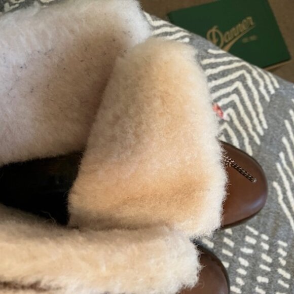 Born Brown Lace Up Fur Lined Boots with Durable Design - Picture 5 of 5